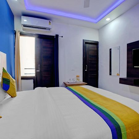Hotel The Orient Tree, Agra Agra  Buitenkant foto