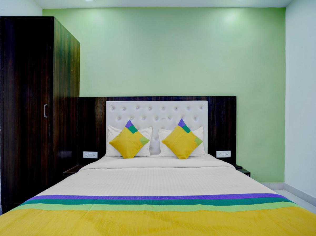 Hotel The Orient Tree, Agra Agra  Buitenkant foto